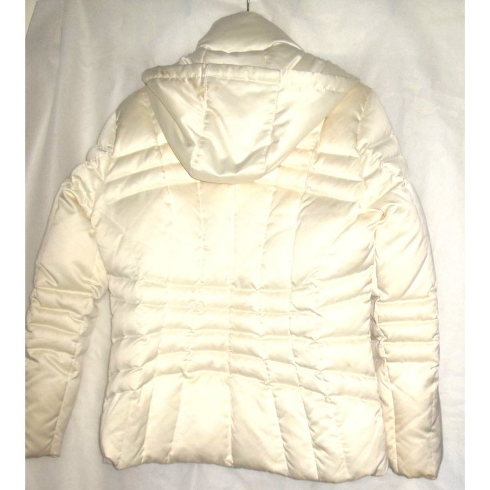 Calvin Klein Womens Down Puffer Jacket with Attached Hood White - Picture 3 of 4